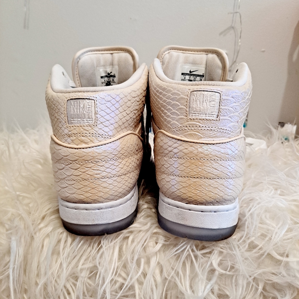 Nike Air Python Size 8men - Picture 5 of 10